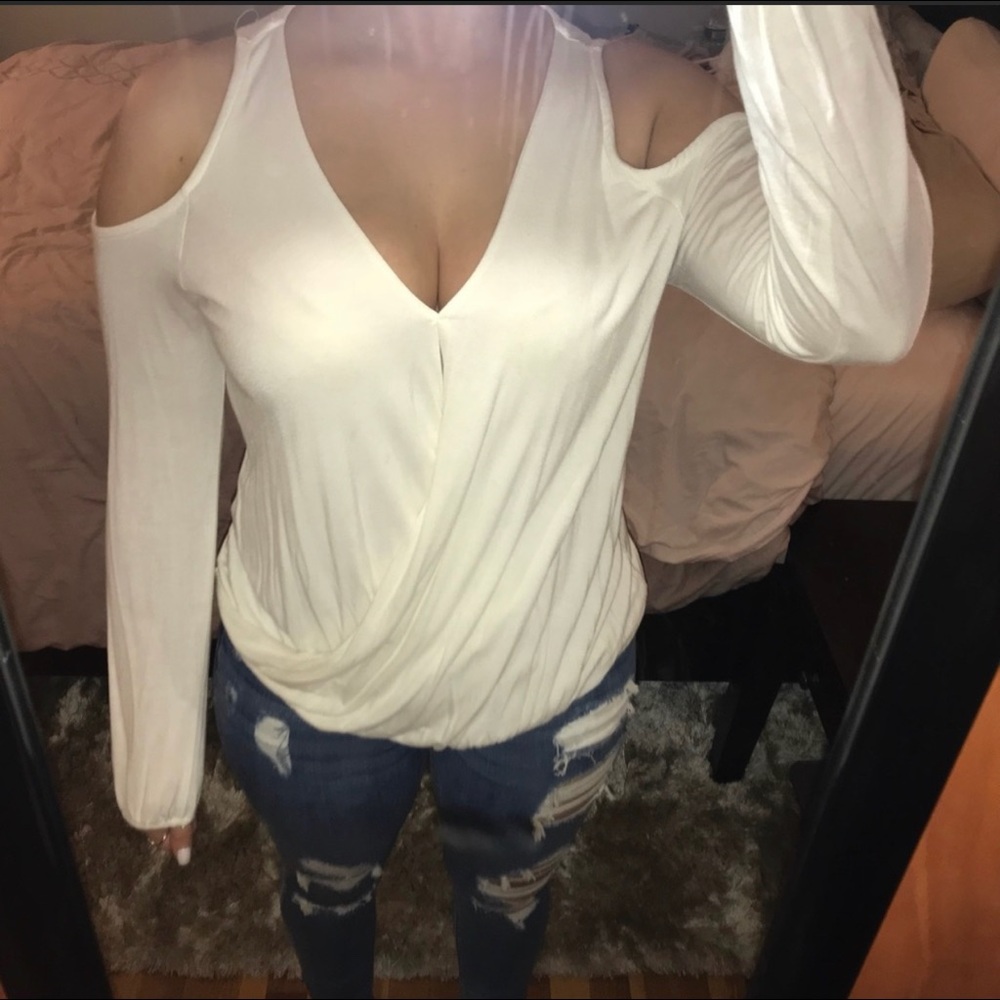 Ivory wrap top NWT